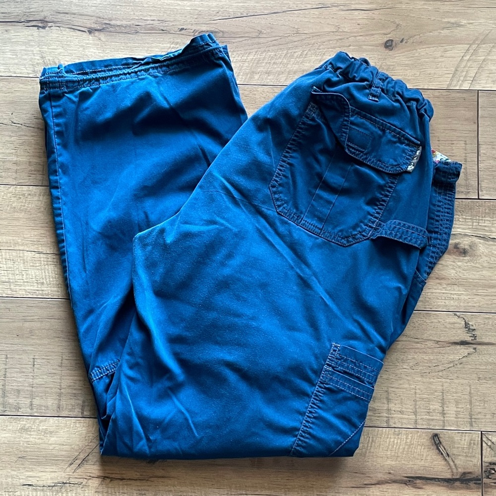 Koi Scrub Bottom. XLG. Blue.